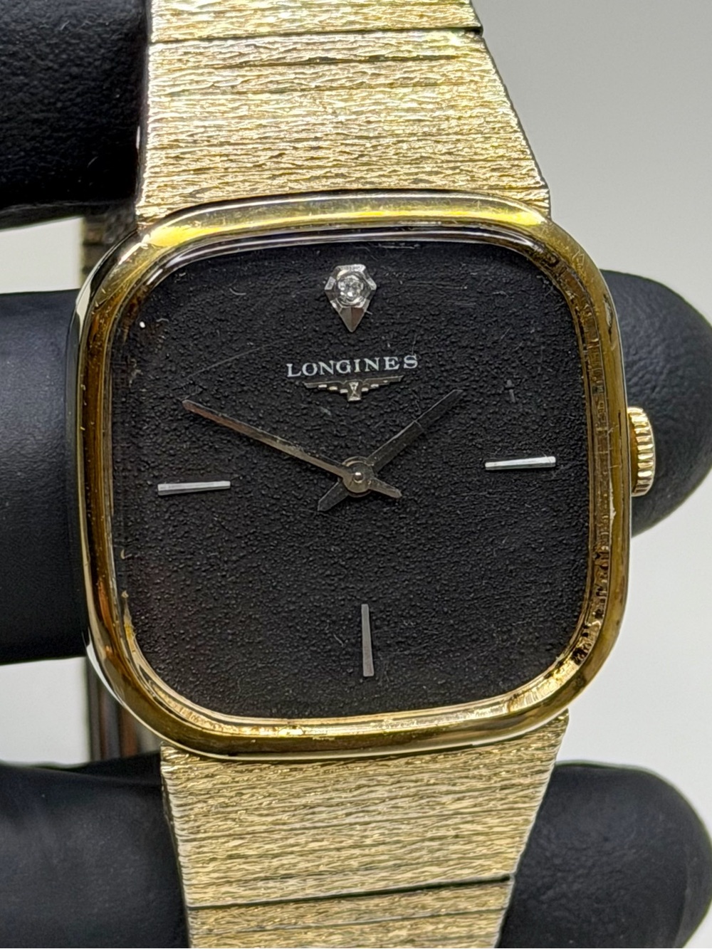 Longines Diamond 9245.528 Mechanical 17-J Black Dial GoldPlated 30mm Dress Watch